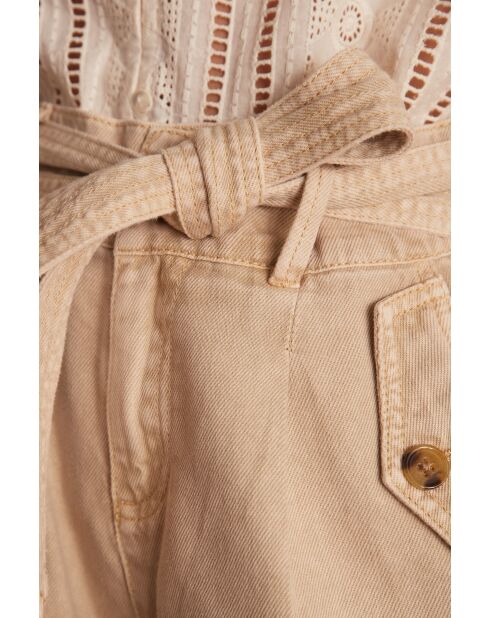 Beigefarbene, übergefärbte Shorts von Maurice Sh