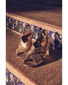 Goldene Sandalen Julio