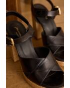 Max schwarze Sandalen