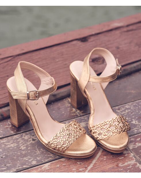 Goldene Sandalen Valeska