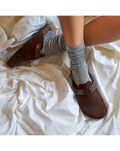 Sabots en velours de cuir Noé marron foncé