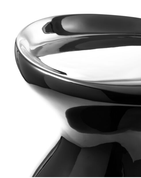 Kruk met zwarte carrosserie - 42,5x37,5 x50 cm