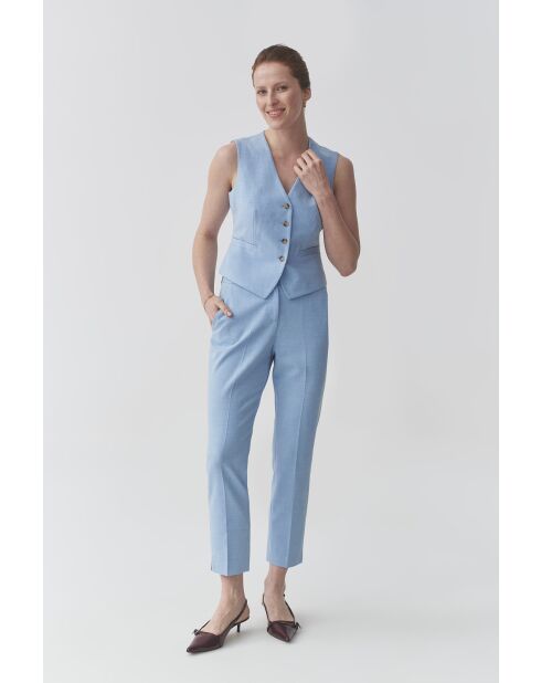 Ronita 1 himmelblaue Weste