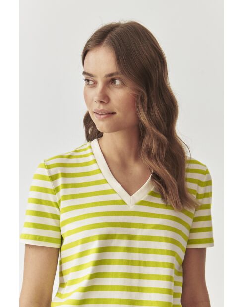 Salema 1 grüne Zitronenstrickbluse