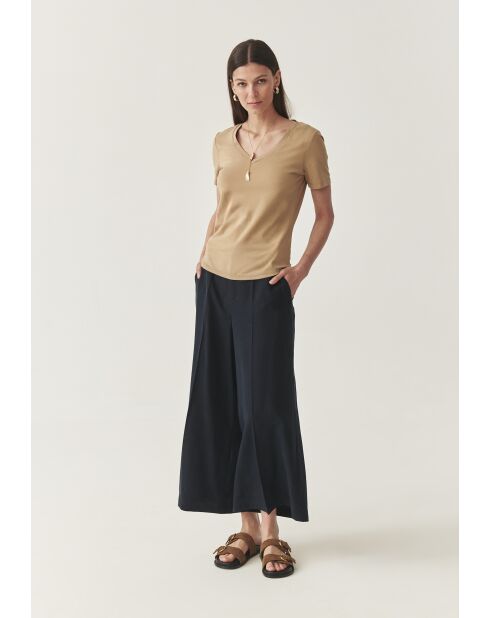 Lisa beigefarbenes T-Shirt