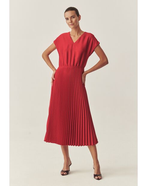 Rotes Kleid Teli