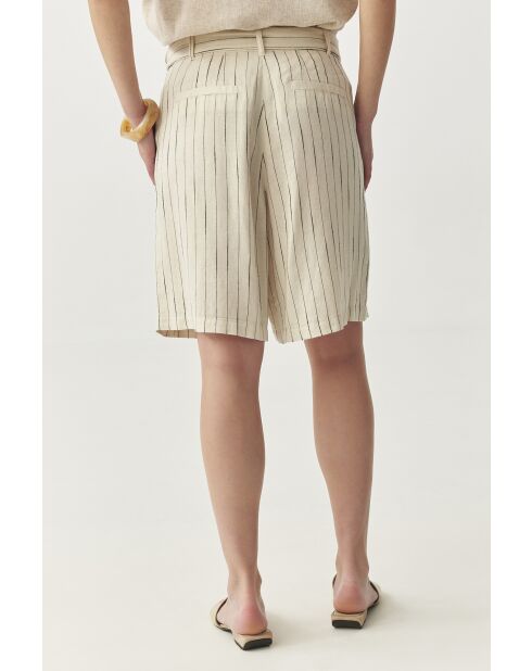 Cremefarbene Stoffshorts Lionka