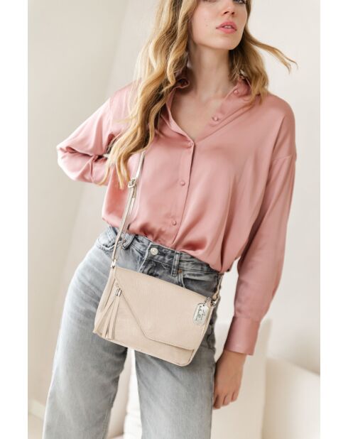 Lola Ledertasche in Vanillefarben - 24x6x18 cm