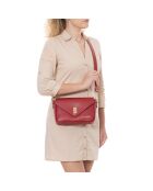 Terina rote Ledertasche - 24x6,5x16 cm