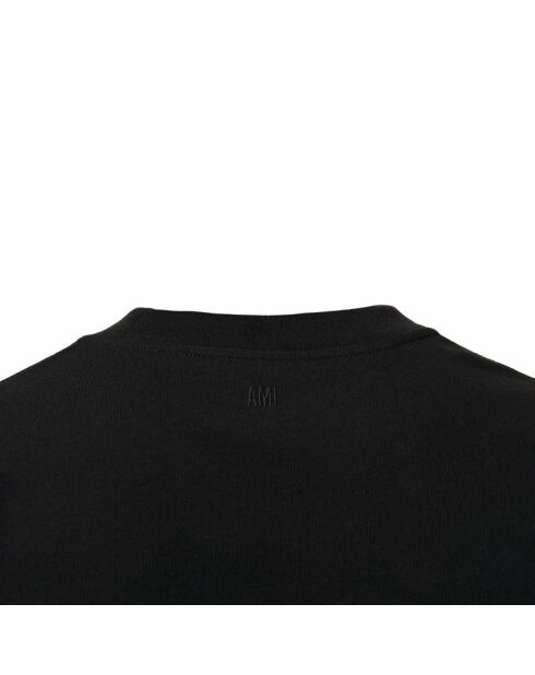 Schwarzes T-Shirt mit Aufnäher „Heart Friend“