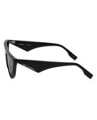 KL6185S zonnebril van zwart acetaat met kattenoog