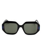 KL6124S Weite rechteckige Sonnenbrille in Schwarz-Blau-Lila