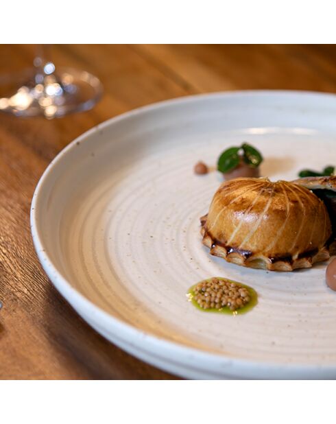 Lot 6 assiettes plates ora en porcelaine beiges - D.27cm