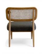 Liegestuhl aus Gummiholz und gesprenkeltem grauem Rattan - 63x70x74 cm