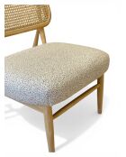 Liegestuhl aus Gummiholz und gesprenkeltem ecrufarbenem Rattan - 63x70x74 cm