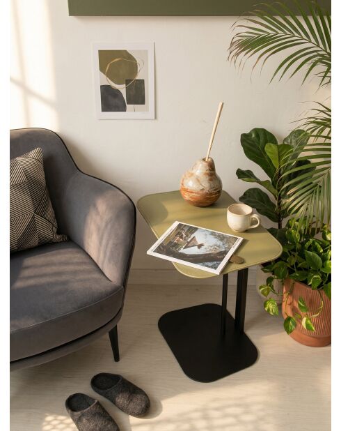 Line grüner Beistelltisch - 59x36x61 cm