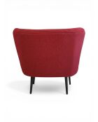 Sessel Swallow's Nest, Netzstoff, 78 x 79 x 73 cm, Himbeerrot