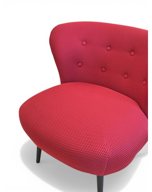 Sessel Swallow's Nest, Netzstoff, 78 x 79 x 73 cm, Himbeerrot