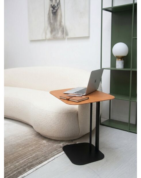 Line orangefarbener Beistelltisch - 59x36x61 cm