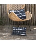 Kissen mit schwarzem Batik- und Farbmuster, 25 x 40 cm