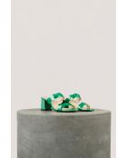 Pantolette Rhea aus weichem Rasen aus Lackleder