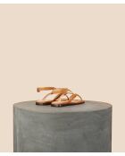 Doréigami platte sandalen van hazelnootsuède