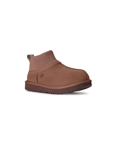 Braune klassische Stiefel mit ultraelastischen Manschetten
