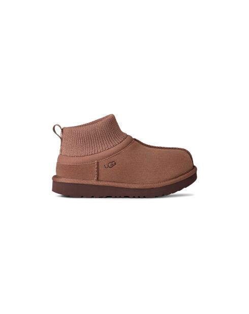 Braune klassische Stiefel mit ultraelastischen Manschetten