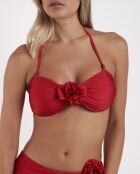 Paradise Beach Ein roter 2-teiliger Badeanzug mit Stirnband