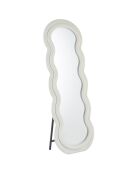 Andromak dekorativer Standspiegel aus Samt, cremefarbener Samt, gewellt, 70 x 5 x 170 cm