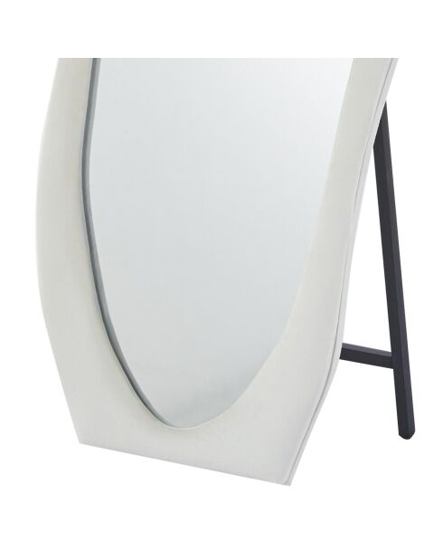 Pierrot dekorativer Standspiegel aus Samt mit Wellenmuster, 70 x 5 x 170 cm, cremefarben