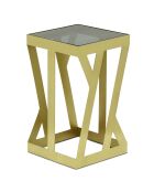 3 mesas auxiliares Zendaya en cristal ahumado y metal dorado