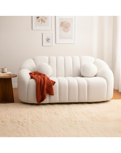 Canapé 2 places design en tissu bouclette Sidonie blanc - 162x87x74 cm