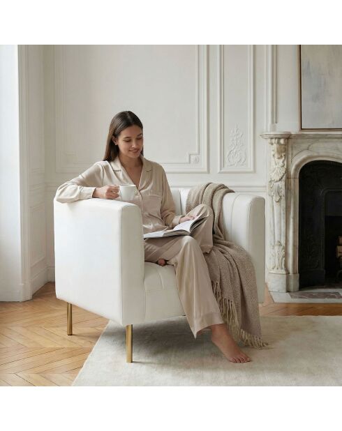 Fauteuil moderne à coutures verticales Sacramento simili blanc - 84x76x72 cm