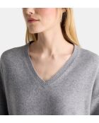 Grijze rechte trui van wol en kasjmier uit Ceylan