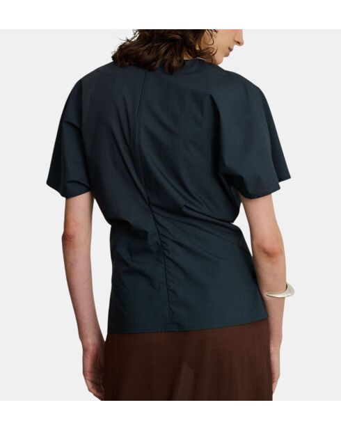 Drapierte Bluse von Embrun aus nachtblauer Bio-Baumwolle