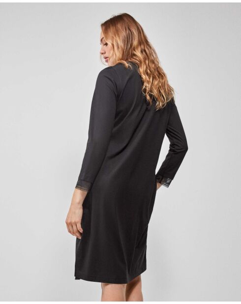 Chemise de nuit longue avec dentelle noir