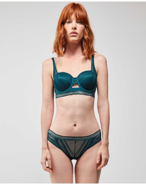 Culotte en tissu de dentelle semi-transparent verte