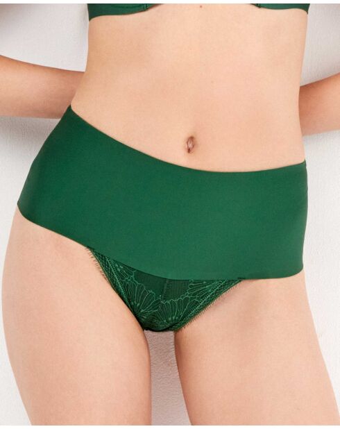 Culotte laminée avec finition thermofusée verte
