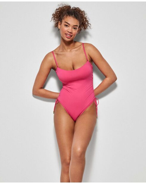 Maillot de bain sans armature avec mousse et bretelles détachables fuchsia