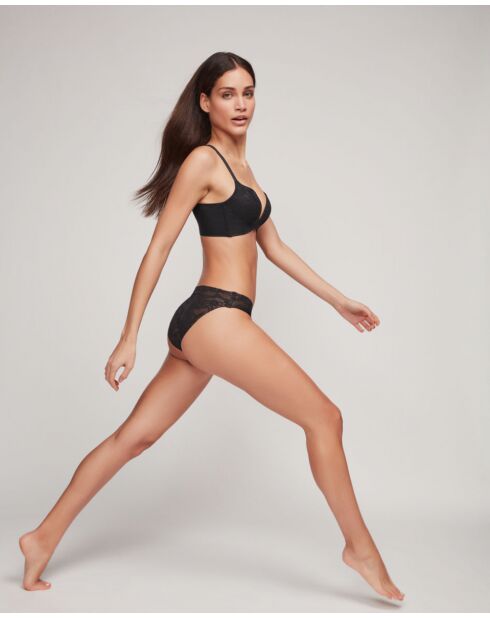 Soutien-gorge sans armatures effet push up décollé plongeant noir