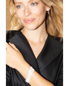 Zilveren oorbellen met een klein staafje van 3 ronde oxiden