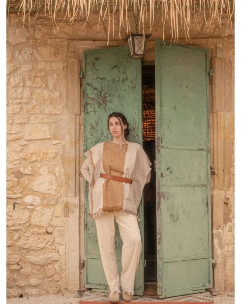 Beige korte poncho in Amerikaanse stijl - 72 cm