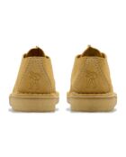 Desert Trek-Schuhe aus beige-goldenem Veloursleder — 6,5 cm Absatz