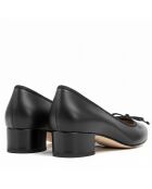 Zwarte leren pumps van Bliss