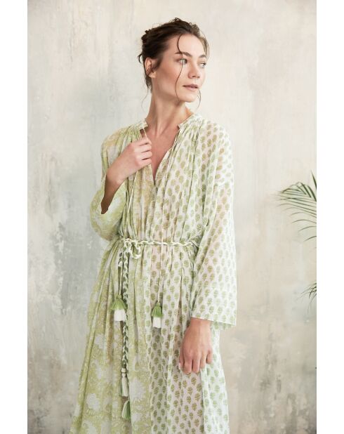 Pallavi- 3 romantisches grünes Baumwollkleid mit Blumenblockdruck