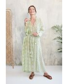 Pallavi- 3 romantisches grünes Baumwollkleid mit Blumenblockdruck