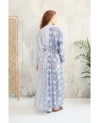 Pallavi-1 romantisches blaues Baumwollkleid mit Blumenblockdruck