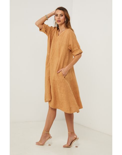 Galinia kameelkleurige linnen jurk
