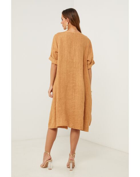 Galinia kameelkleurige linnen jurk